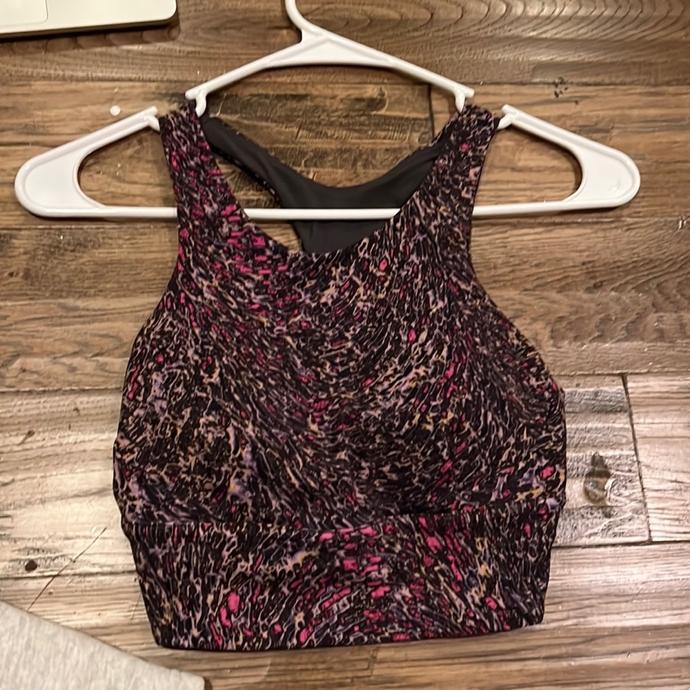 Lulu lemon sports shirt